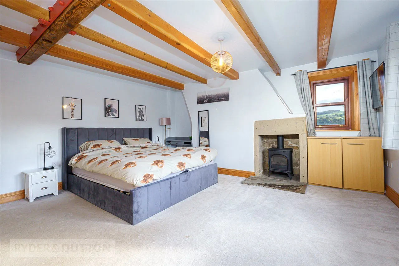 Rochdale Road, Ripponden, HX6, photo 13