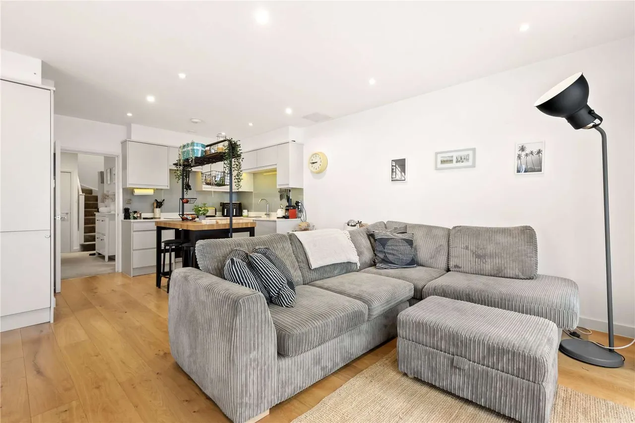 4 bed new development for sale — Fontenoy Road, London, SW12 9LU