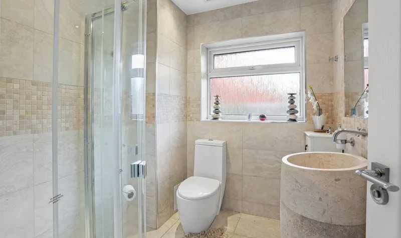Milburn Walk, Epsom, KT18, photo 19