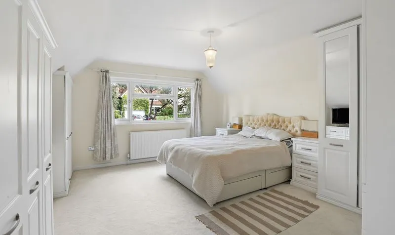 Milburn Walk, Epsom, KT18, photo 17