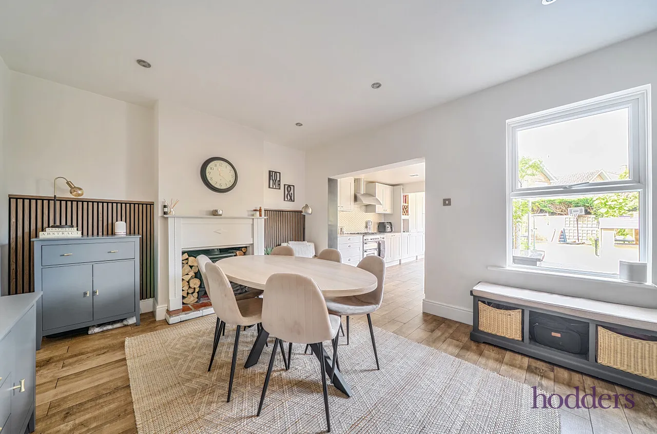 Chertsey Road, Addlestone, KT15, photo 17