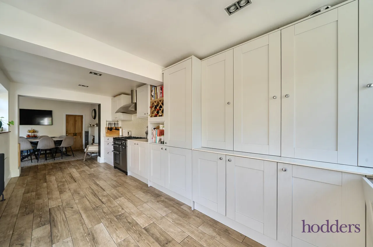 Chertsey Road, Addlestone, KT15, photo 18
