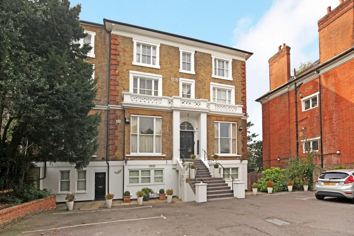 Osborne Road Windsor SL4, photo 2
