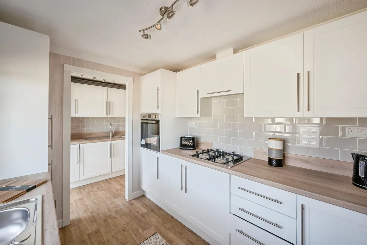 Sandtoft Road, Belton, Doncaster, photo 4