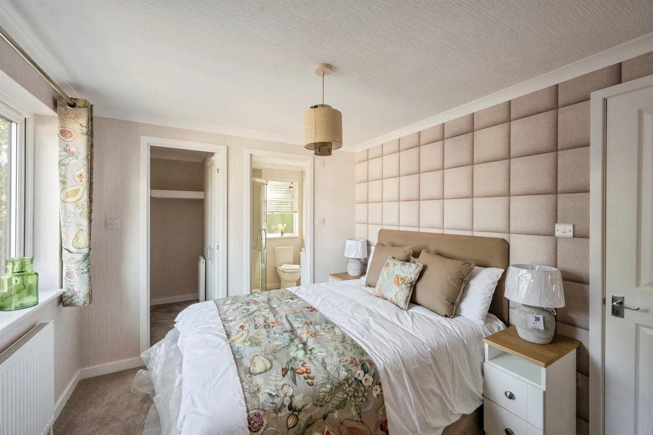 Sandtoft Road, Belton, Doncaster, photo 9