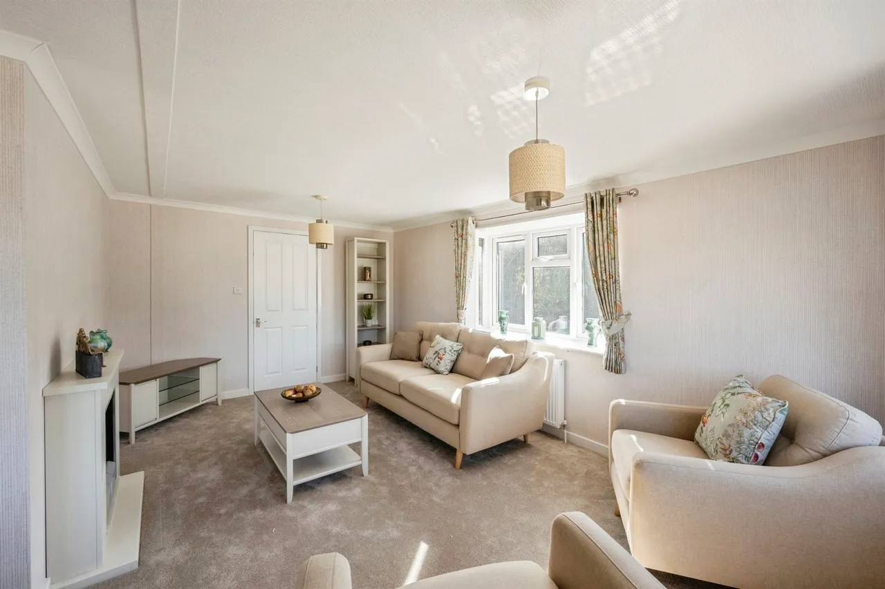 Sandtoft Road, Belton, Doncaster, photo 3