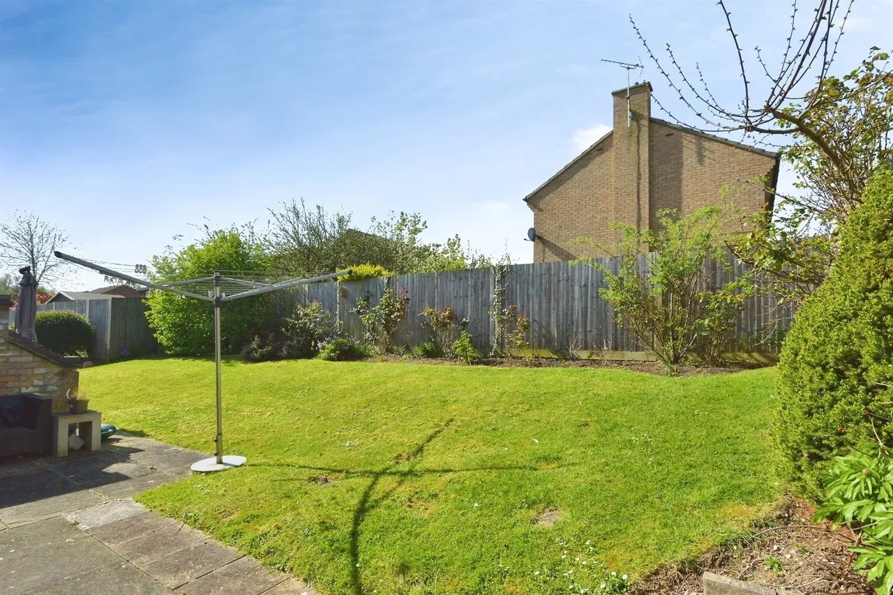 Germander Place, Conniburrow, MK14, photo 11