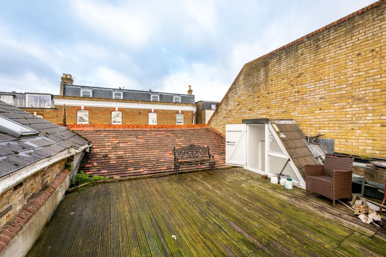 East Molesey, KT8, photo 3