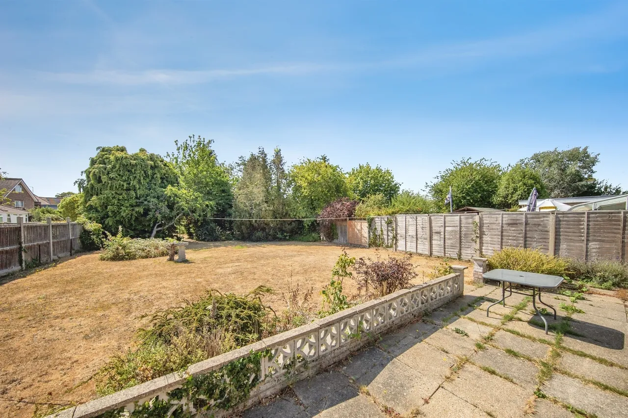 East Road, West Mersea, CO5, photo 17
