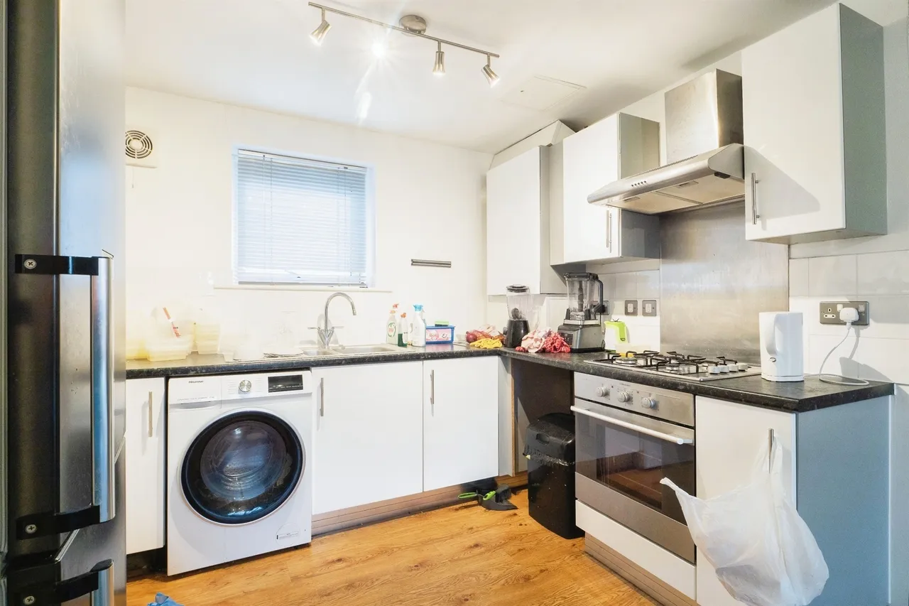 Sandhills Avenue, Hamilton, Leicester, photo 10