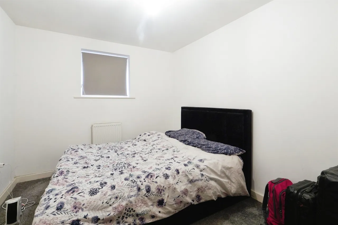 Sandhills Avenue, Hamilton, Leicester, photo 4