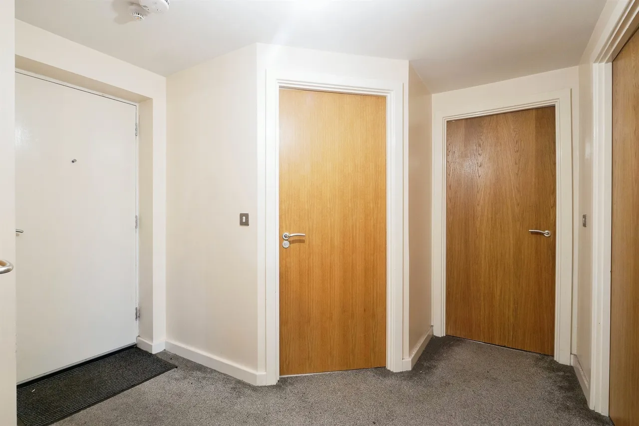 Sandhills Avenue, Hamilton, Leicester, photo 7