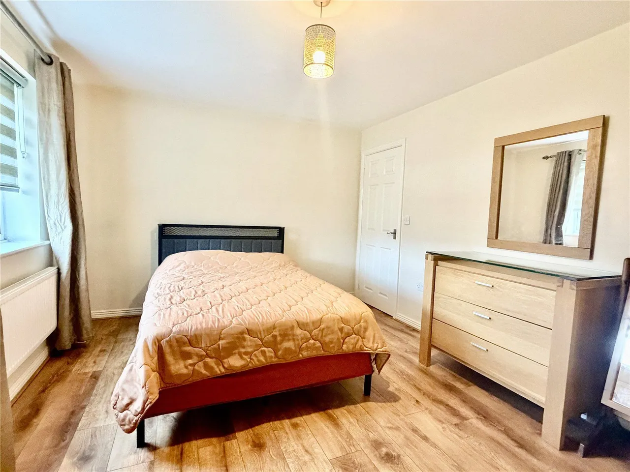 Hornchurch Court, Heywood, OL10, photo 9