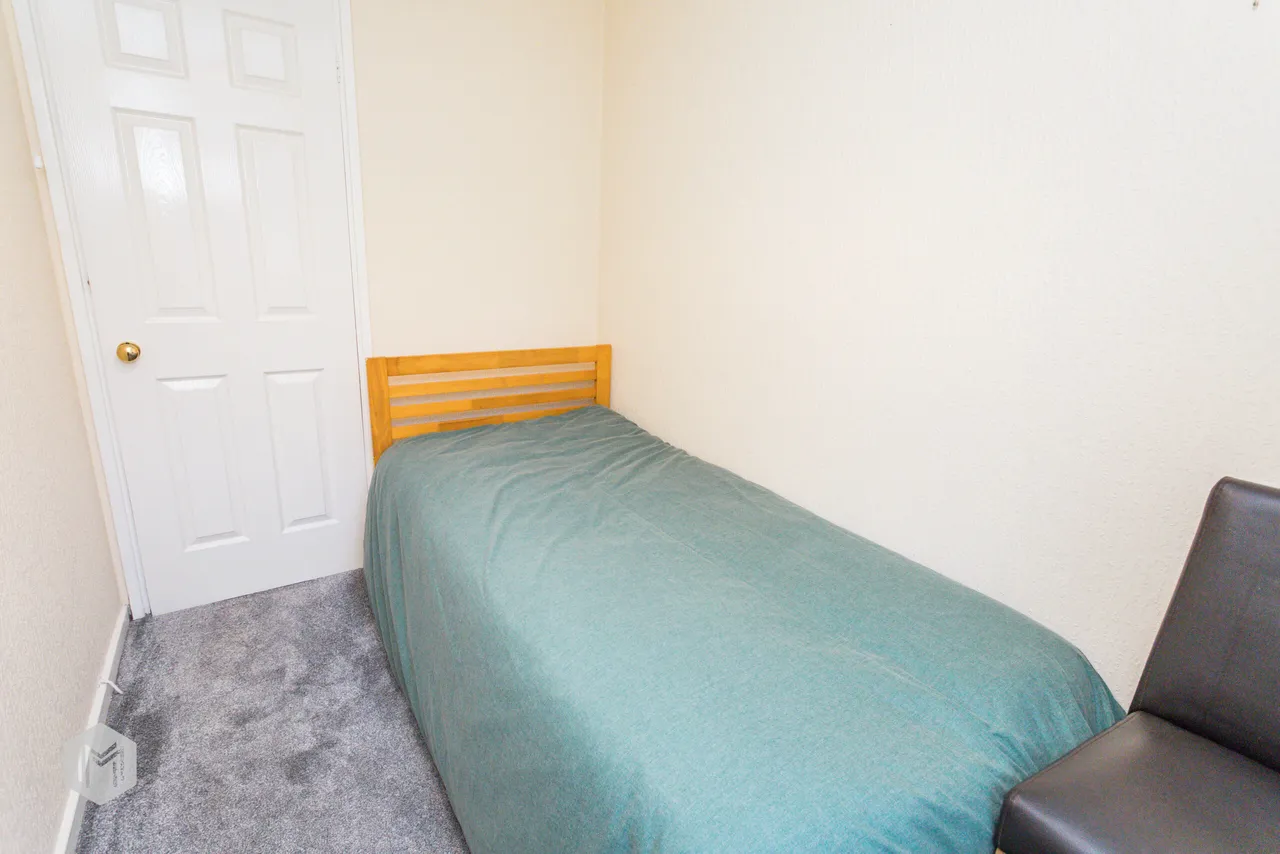 Swallow Close, Birchwood, WA3, photo 15