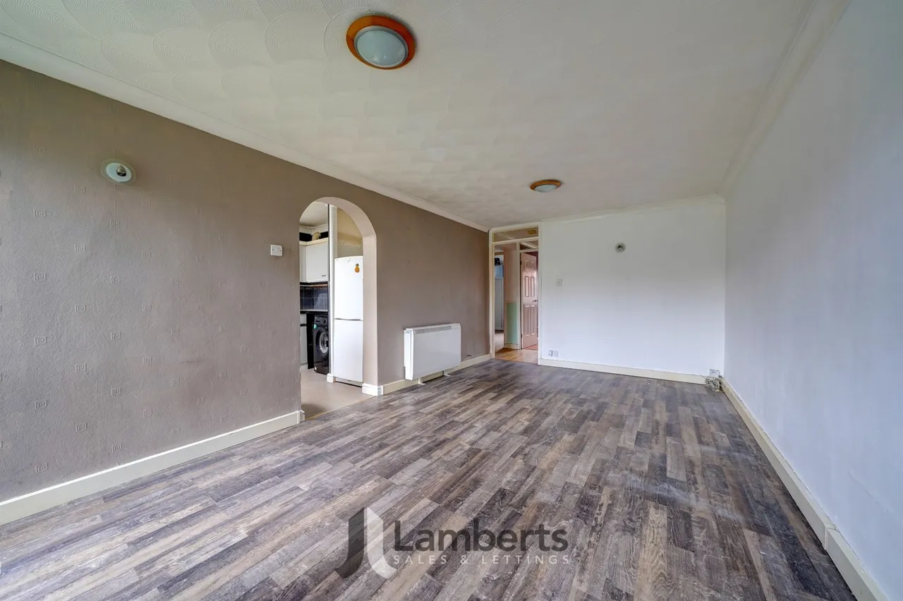 7 Ridgeway Close, Studley, photo 10