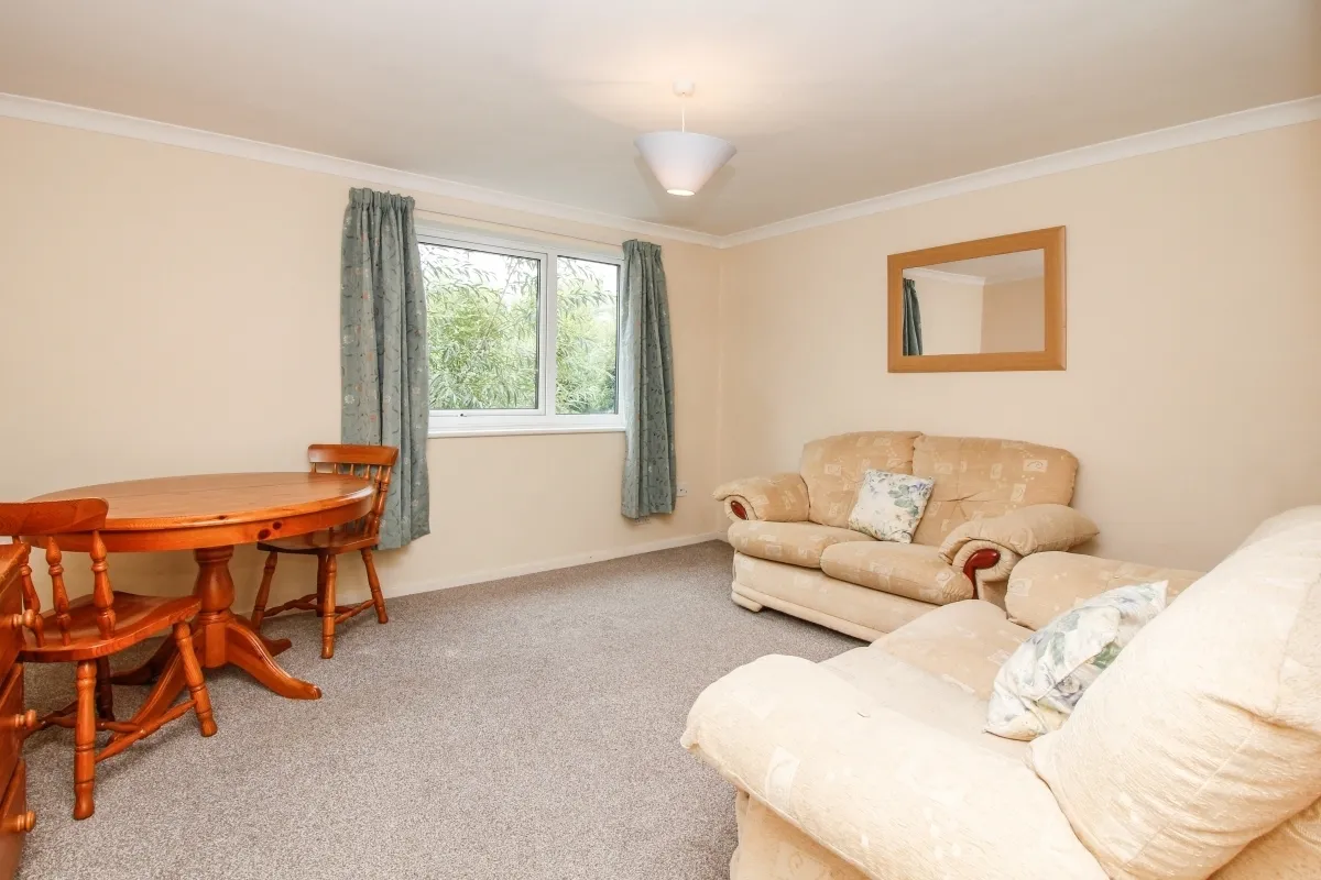 West Court, Osney Island, OX2, photo 5