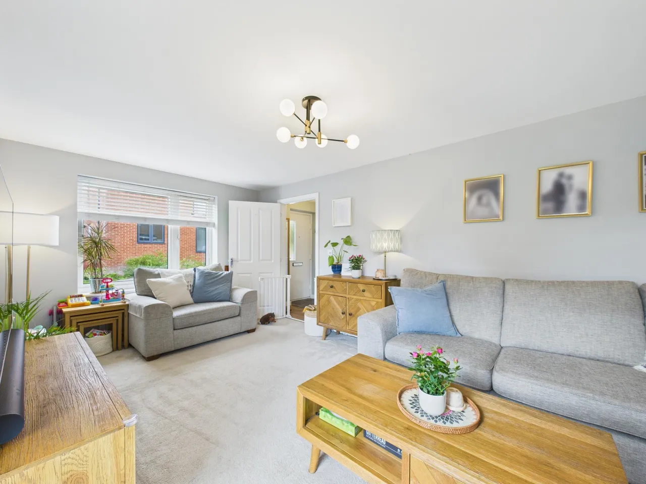 Lady Margaret Hall Way, Basingstoke, RG24, photo 3