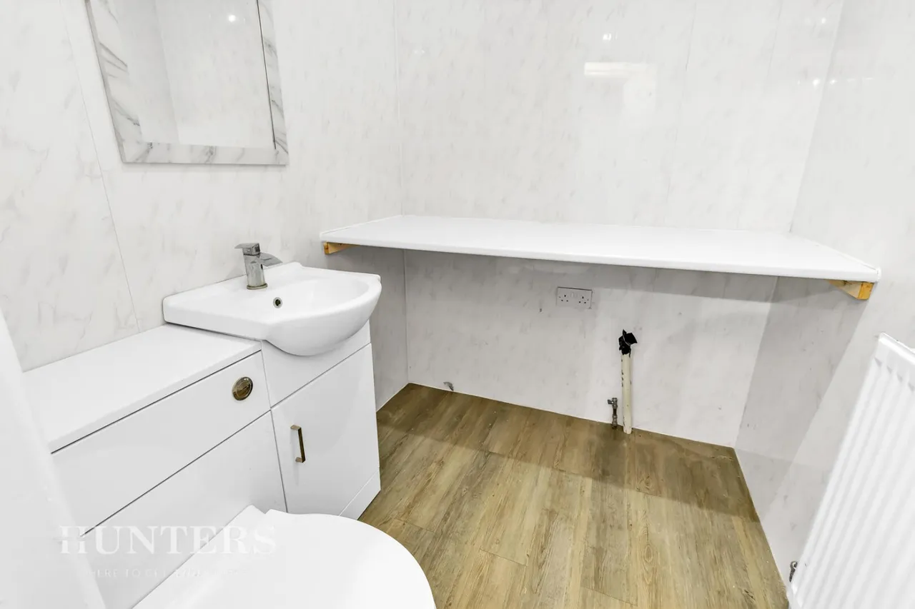 Underwood Villas, Littleborough, OL15, photo 13