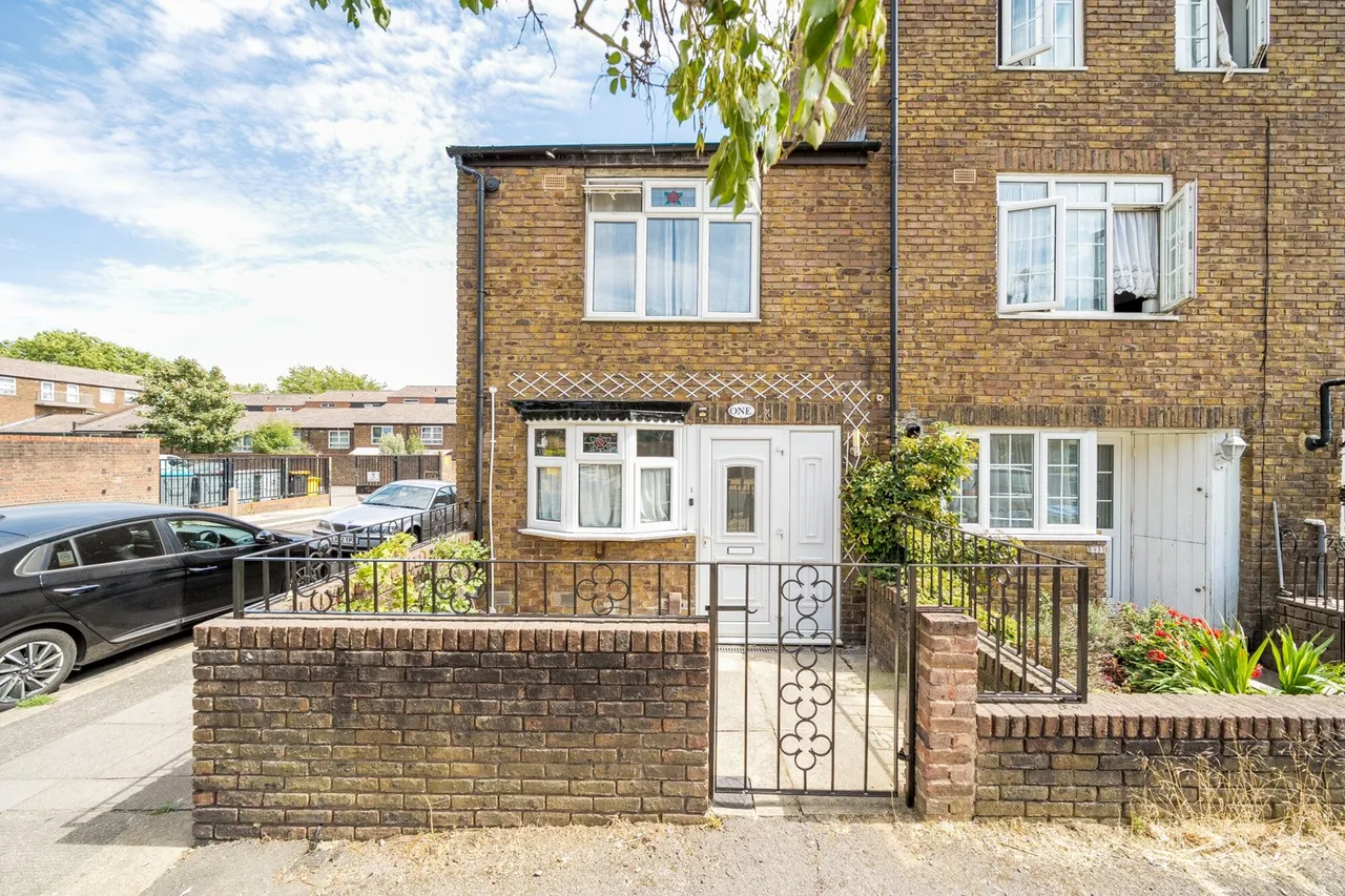 Burrage Grove, SE18, photo 21