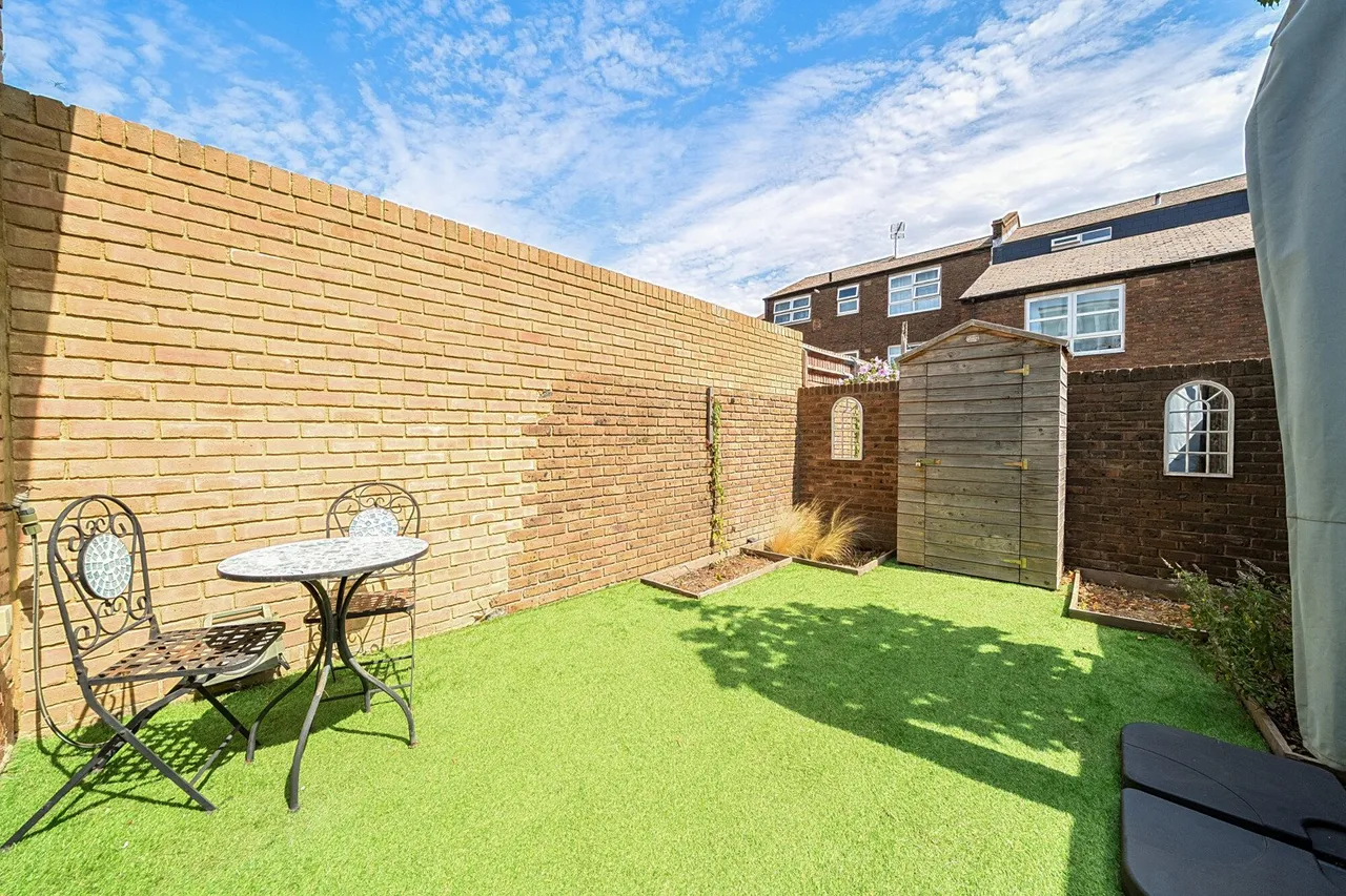 Burrage Grove, SE18, photo 11