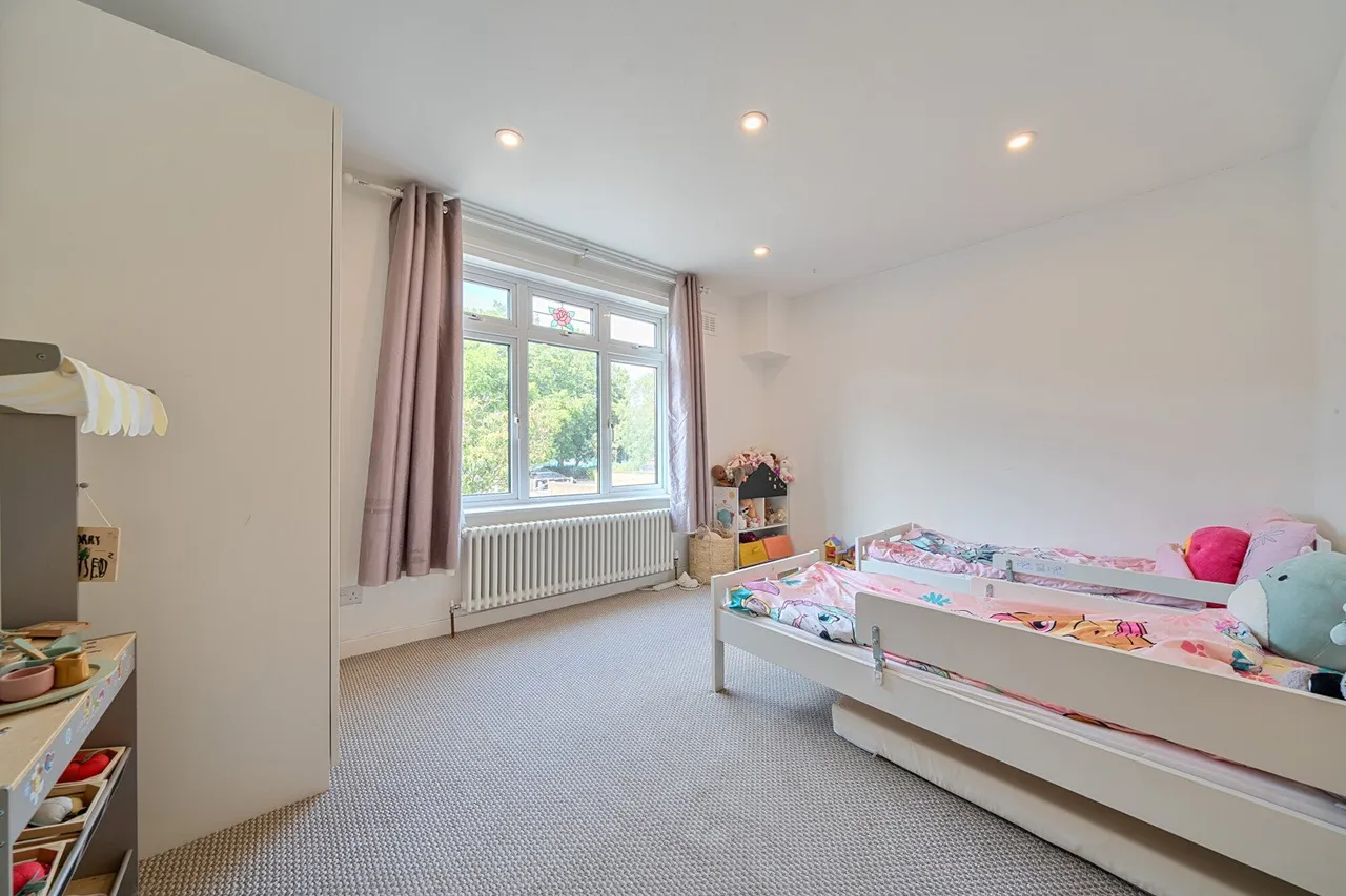 Burrage Grove, SE18, photo 7