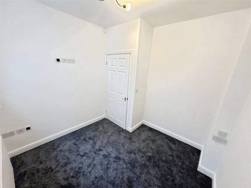 Victoria Road, Bentley, South Yorkshire, DN5, photo 9
