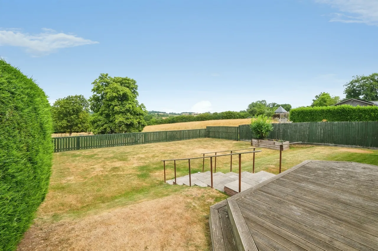 Clehonger, Hereford, HR2, photo 25