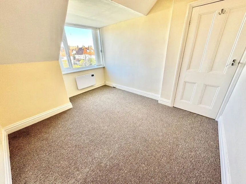 Holbeck Avenue, Scarborough, YO11, photo 5