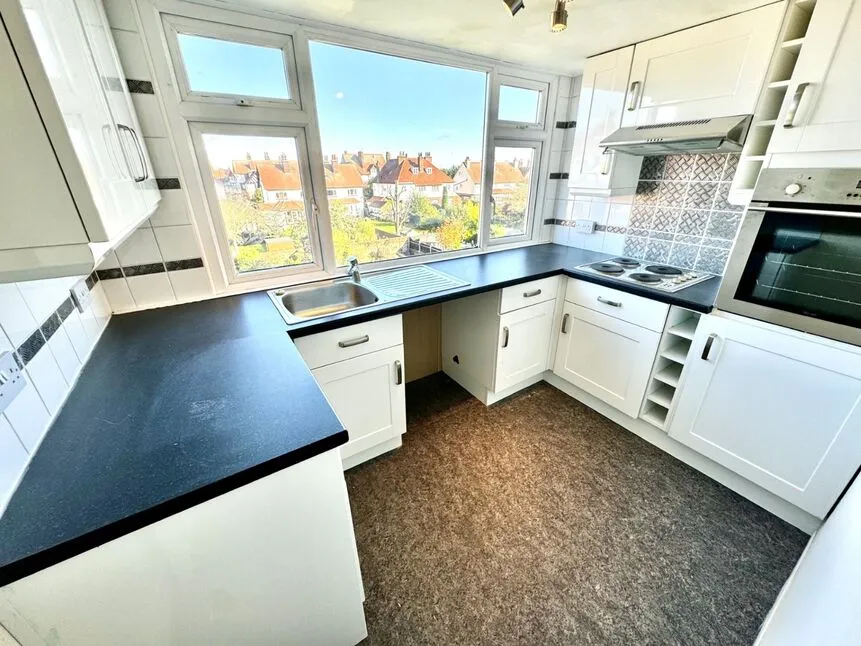 Holbeck Avenue, Scarborough, YO11, photo 7