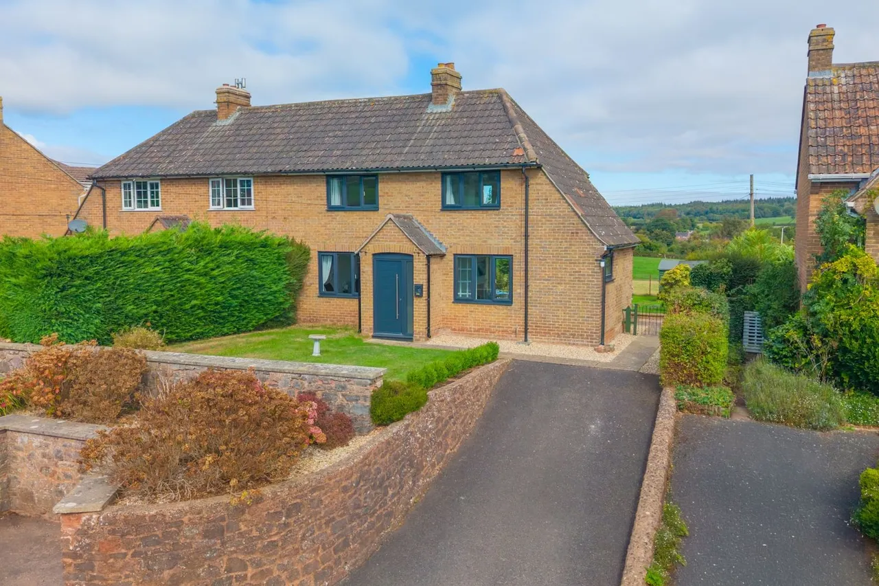 2 bed house for sale, Nethercott Way, Lydeard St. Lawrence, TA4