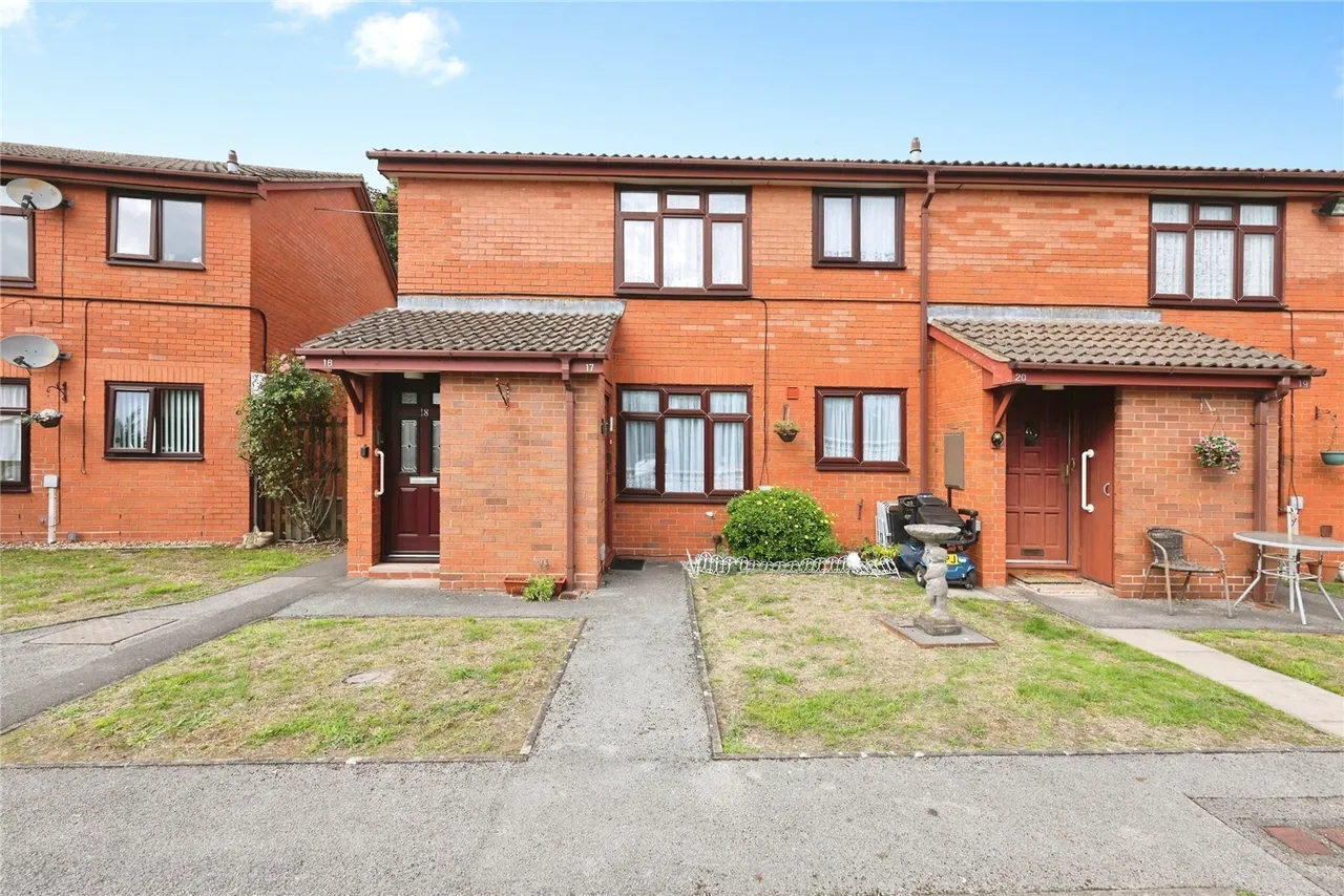 2 bed flat for sale, Alum Rock Road, Birmingham, B8