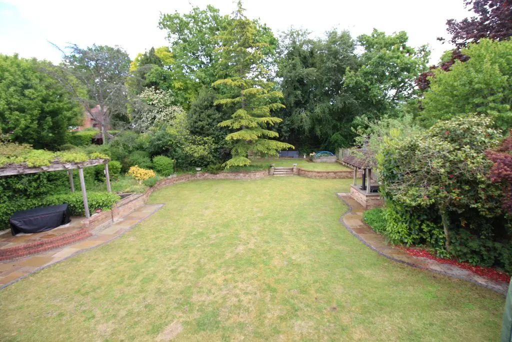 Woodfield Avenue, Hildenborough, photo 23