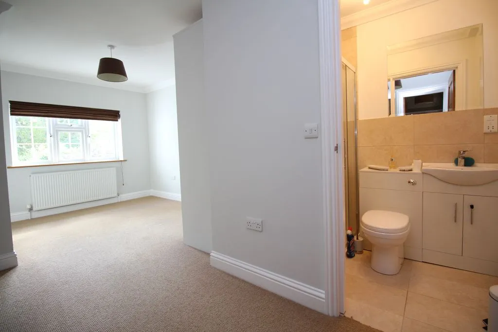 Woodfield Avenue, Hildenborough, photo 11