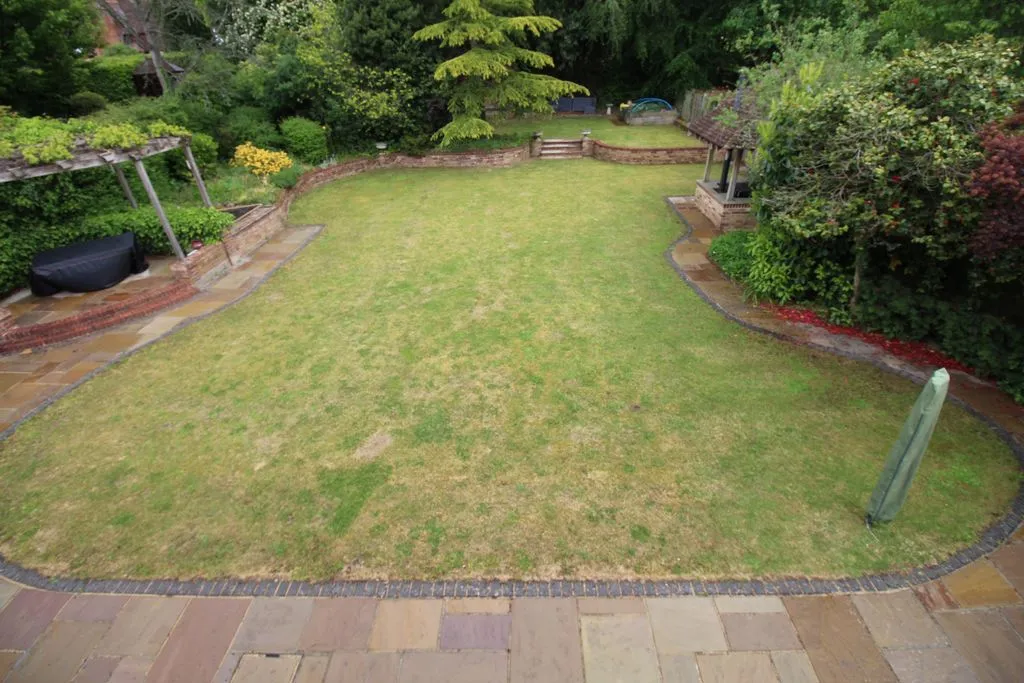 Woodfield Avenue, Hildenborough, photo 24