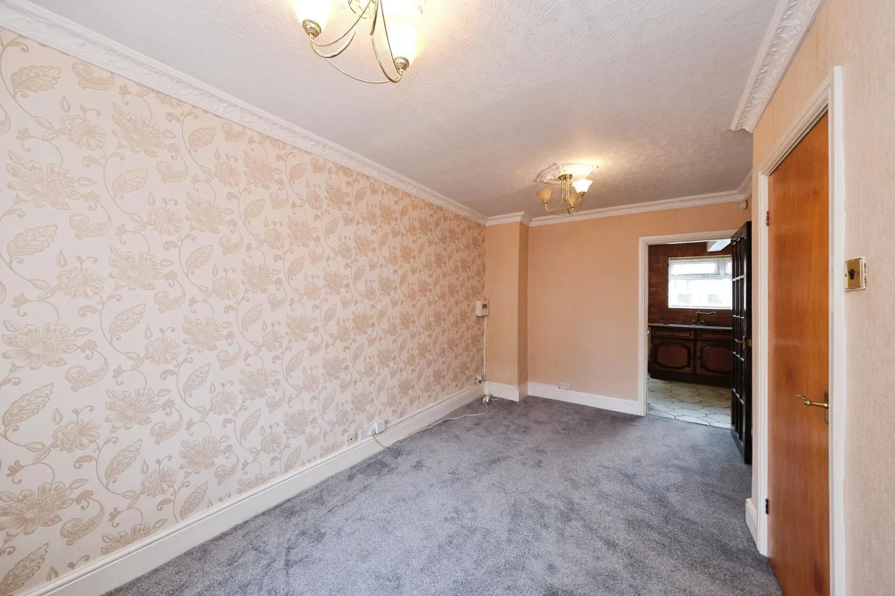 Fifth Avenue, Mansfield, NG21, photo 13