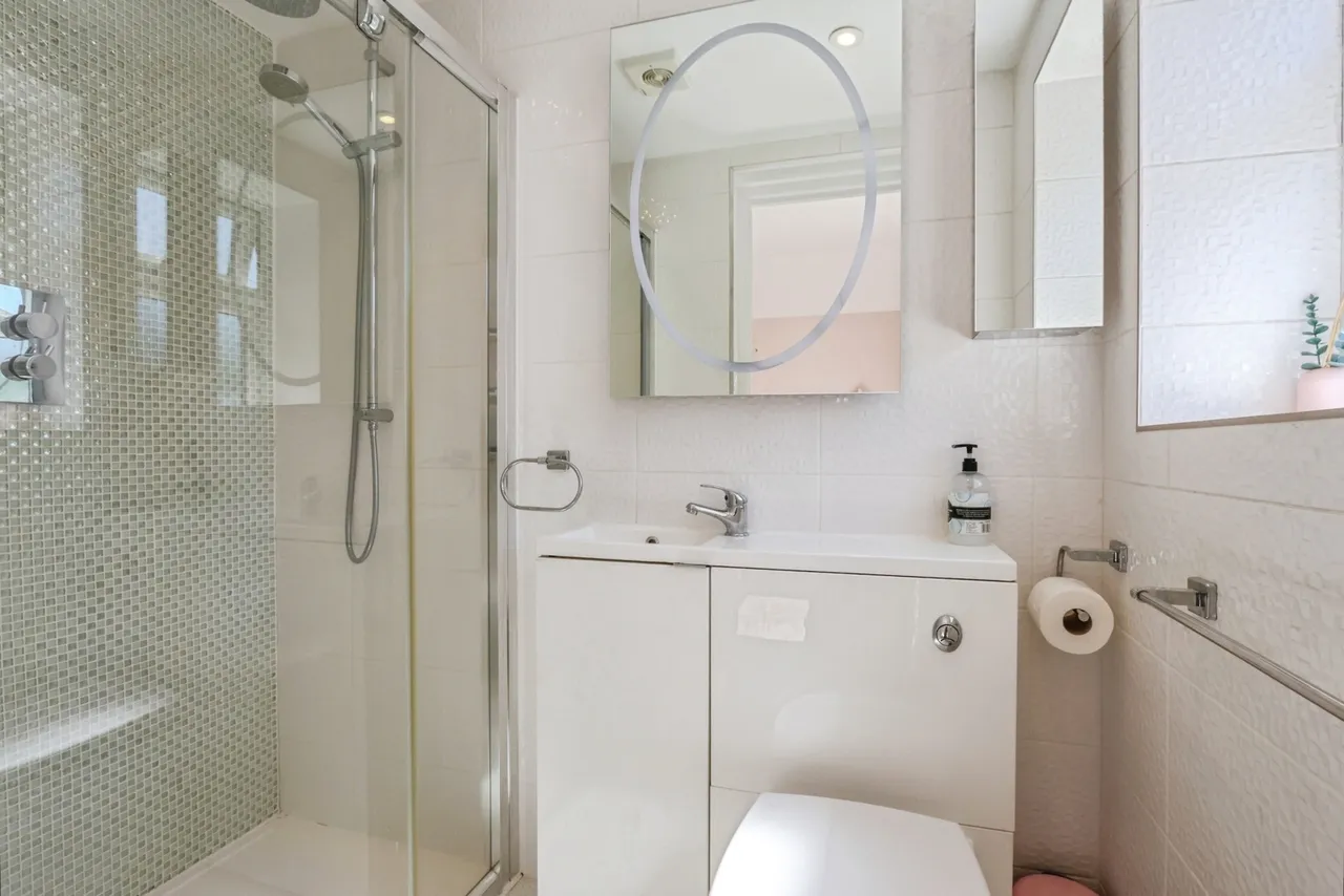 Pitt House Lane, Christchurch, BH23, photo 14