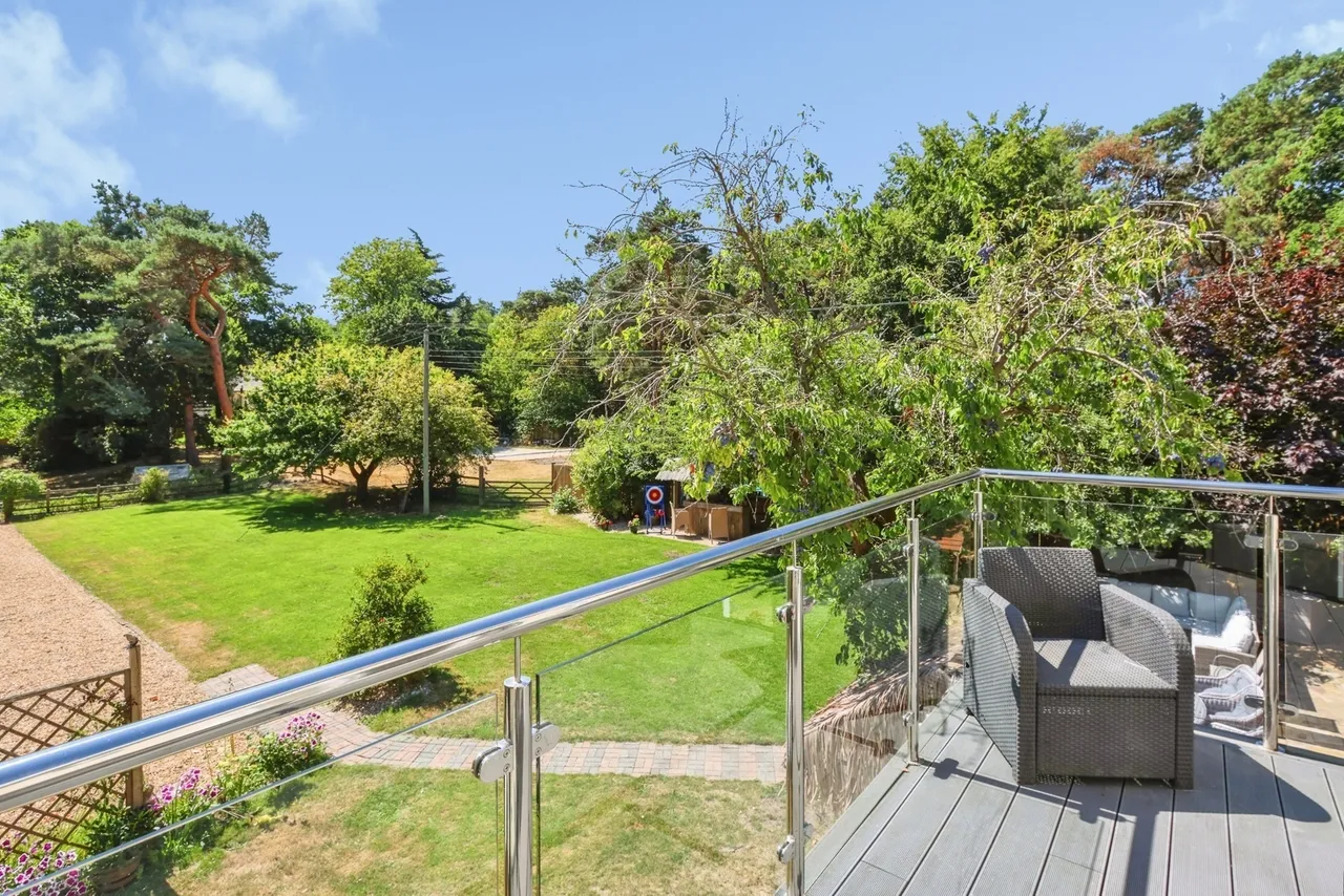 Pitt House Lane, Christchurch, BH23, photo 10