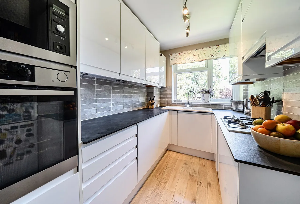 Endlesham Road, SW12 8JR, photo 5