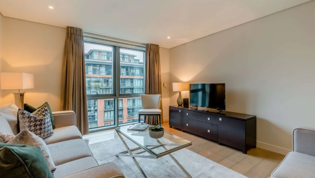 3 bed flat to rent, Merchant Square East, London, W2