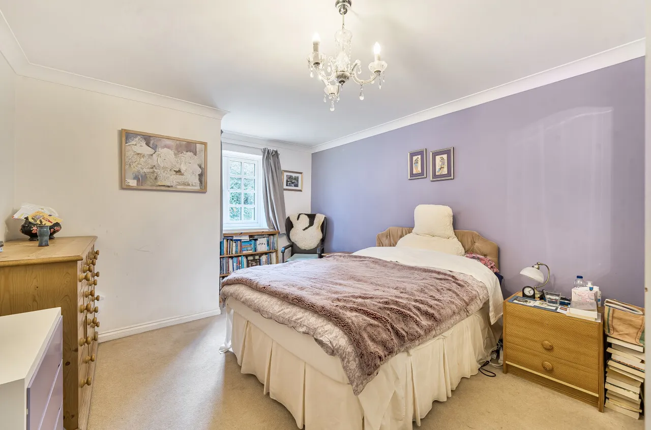 Courtney Place, Terrace Road South, Binfield, Bracknell, RG42 4DP, photo 5