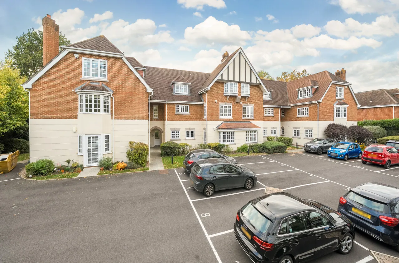 Courtney Place, Terrace Road South, Binfield, Bracknell, RG42 4DP, photo 19