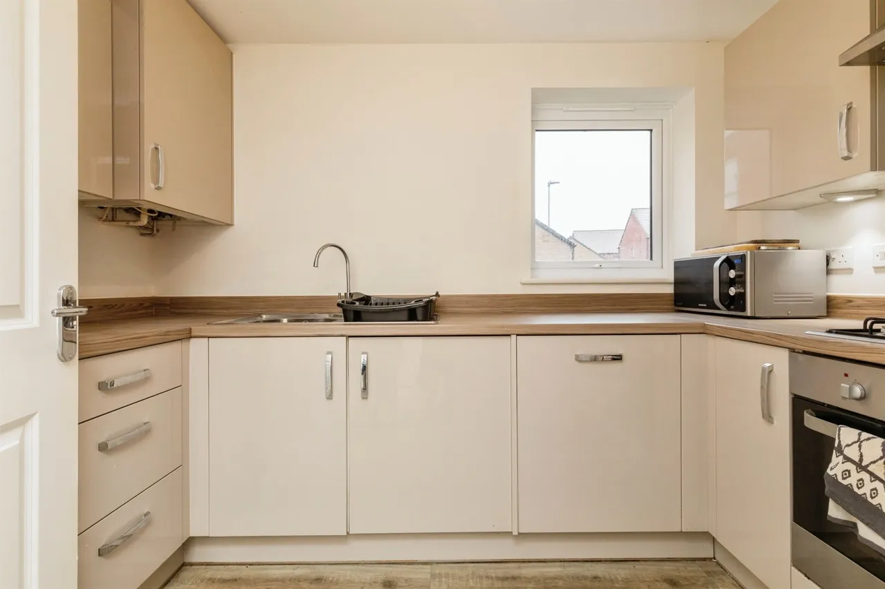 Dowsell Way, Yate, BS37, photo 4