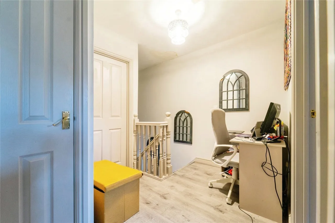 Eckroyd Close, Nelson, BB9, photo 15