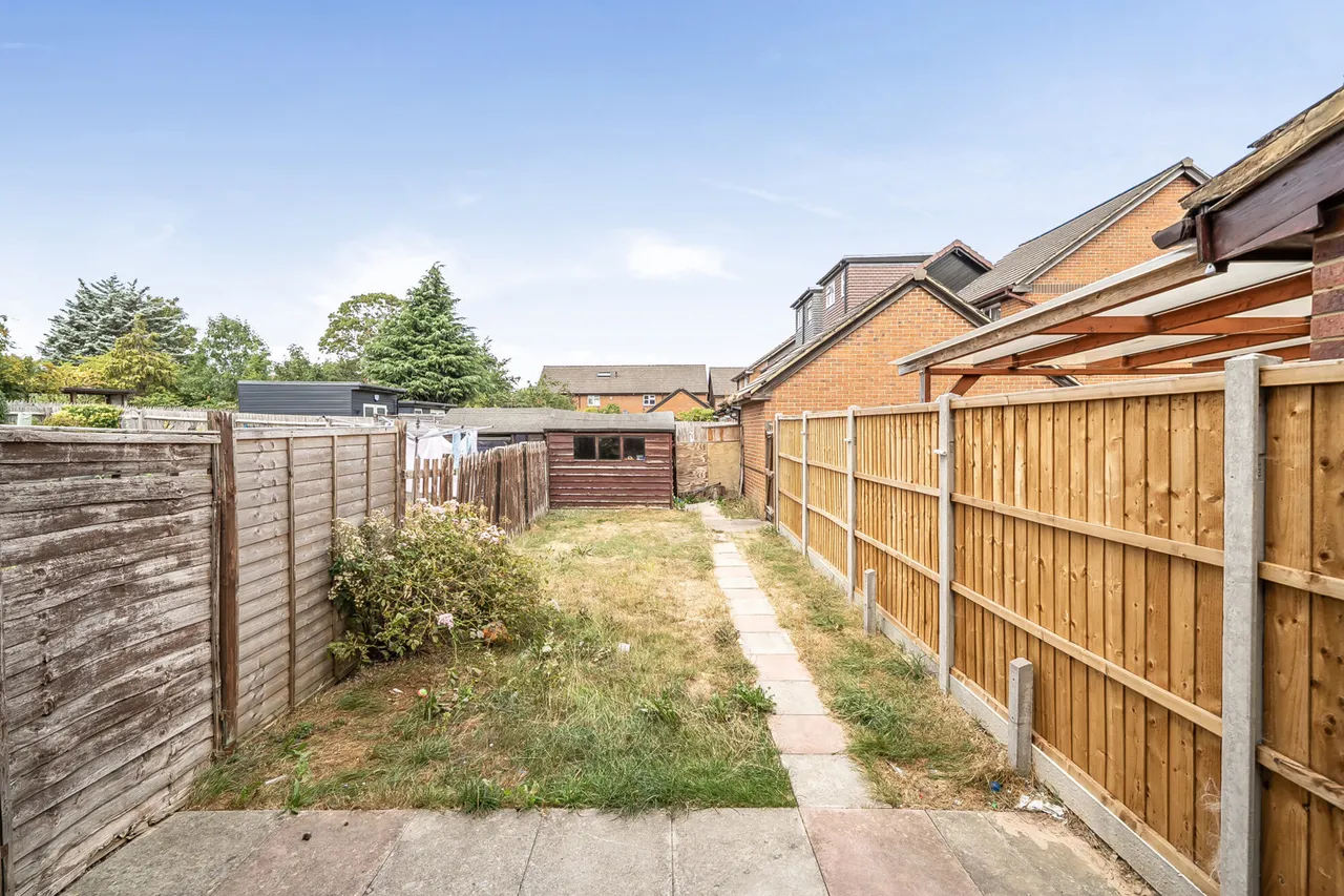 Elliott Avenue, Ruislip, HA4, photo 5