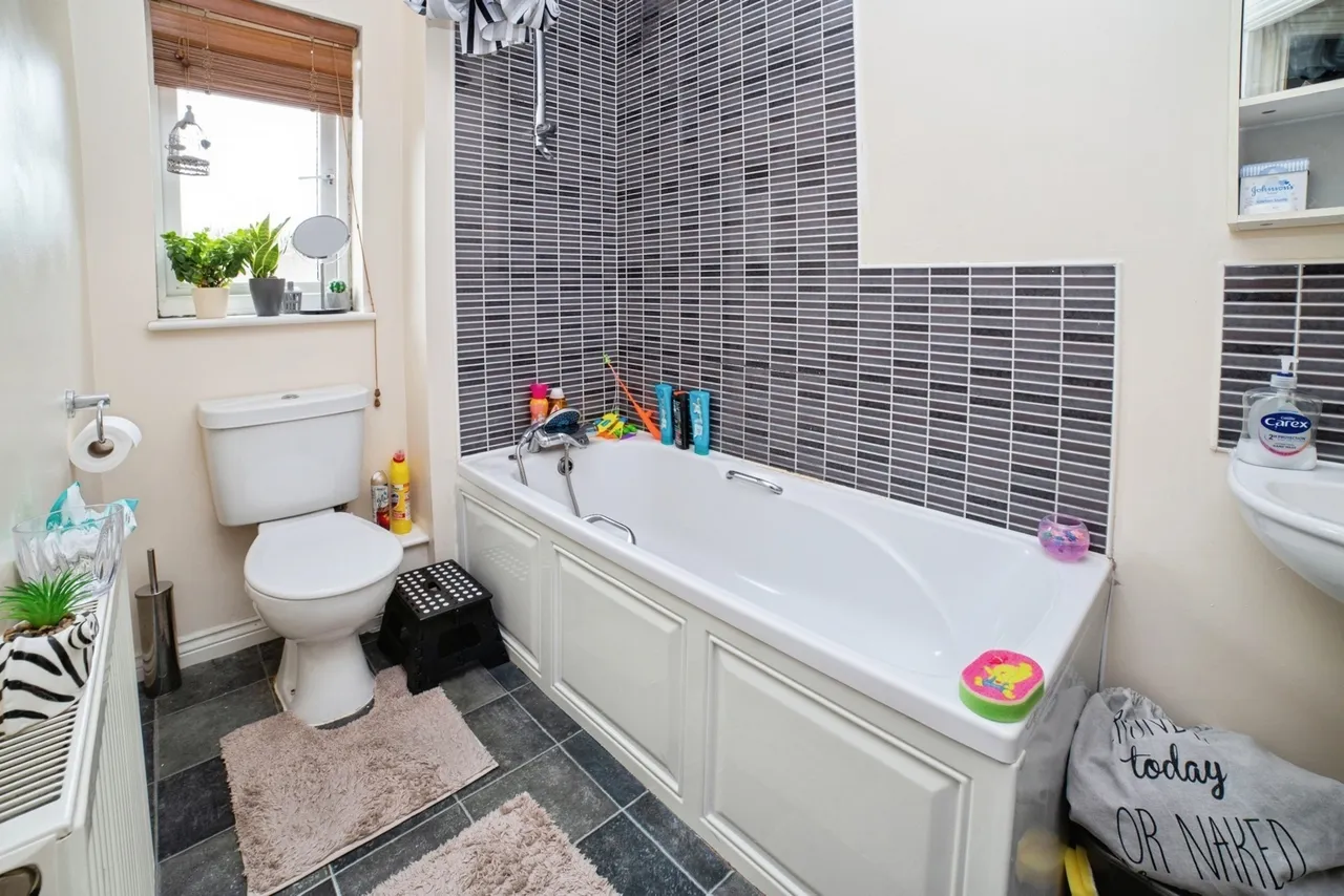 Kings Walk, Mansfield, NG18, photo 12