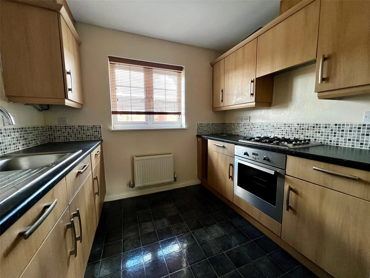 Kings Walk, Mansfield, NG18, photo 15