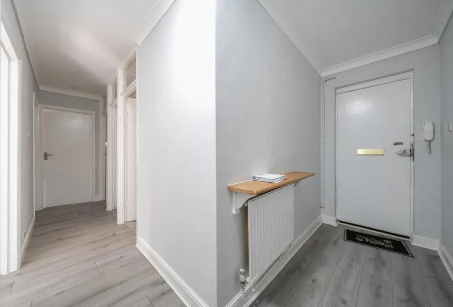 Ross Road, Wallington, SM6, photo 11