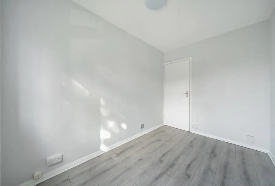 Ross Road, Wallington, SM6, photo 9