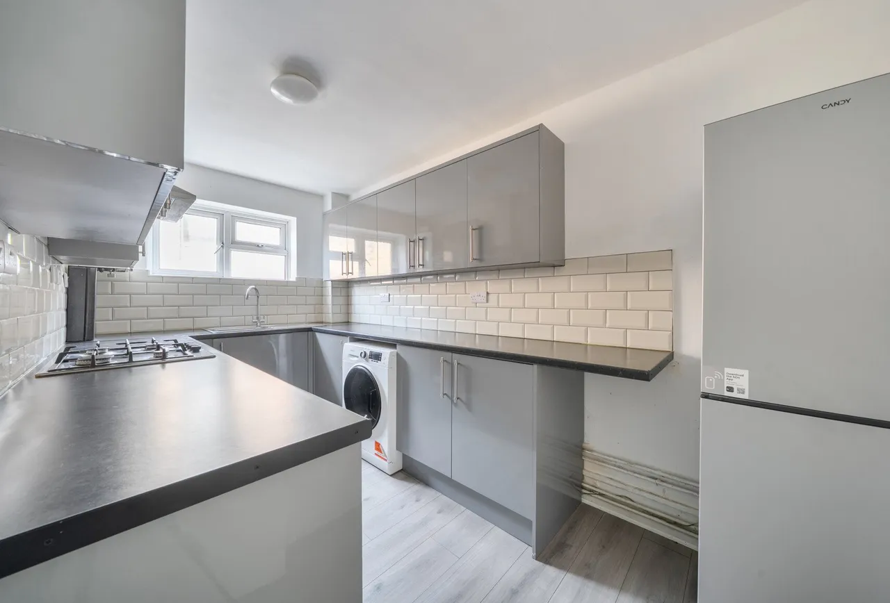 2 bed flat for sale — Ross Road, Wallington, SM6 8QN