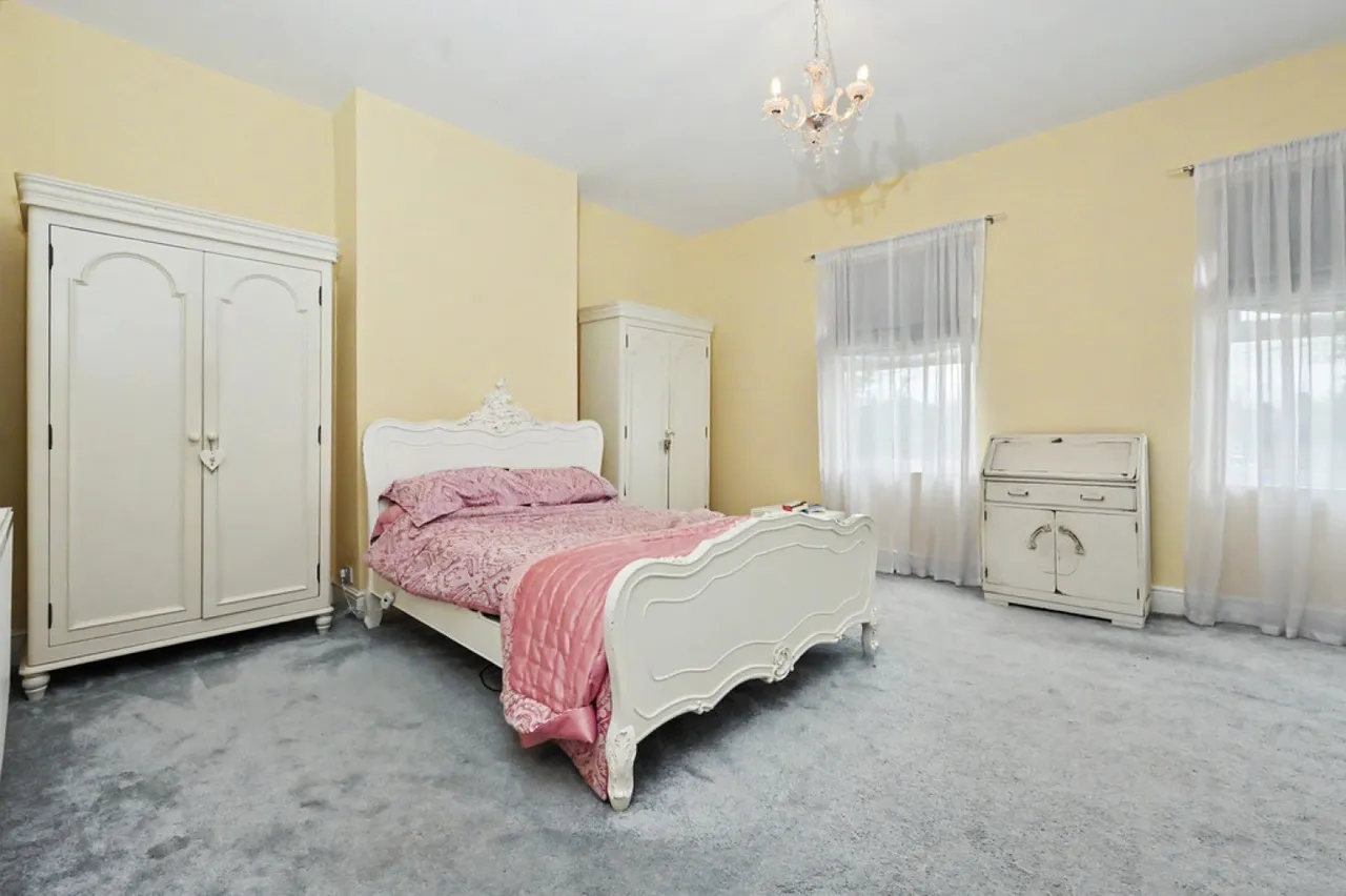 Spring Villas, Longton, Stoke-on-Trent, photo 8